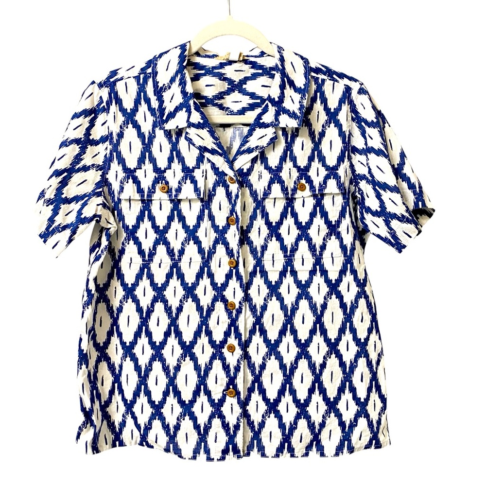 Duluth Trading Co white & blue geometric print summer hemp cotton button top S
